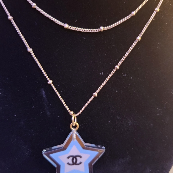 Upcycled Star Pendant Necklace with Blue and Black 6. - Picture 2 of 2